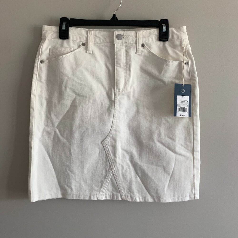 NWT | Universal Thread | Hi-Rise White Denim Skirt | Size 8